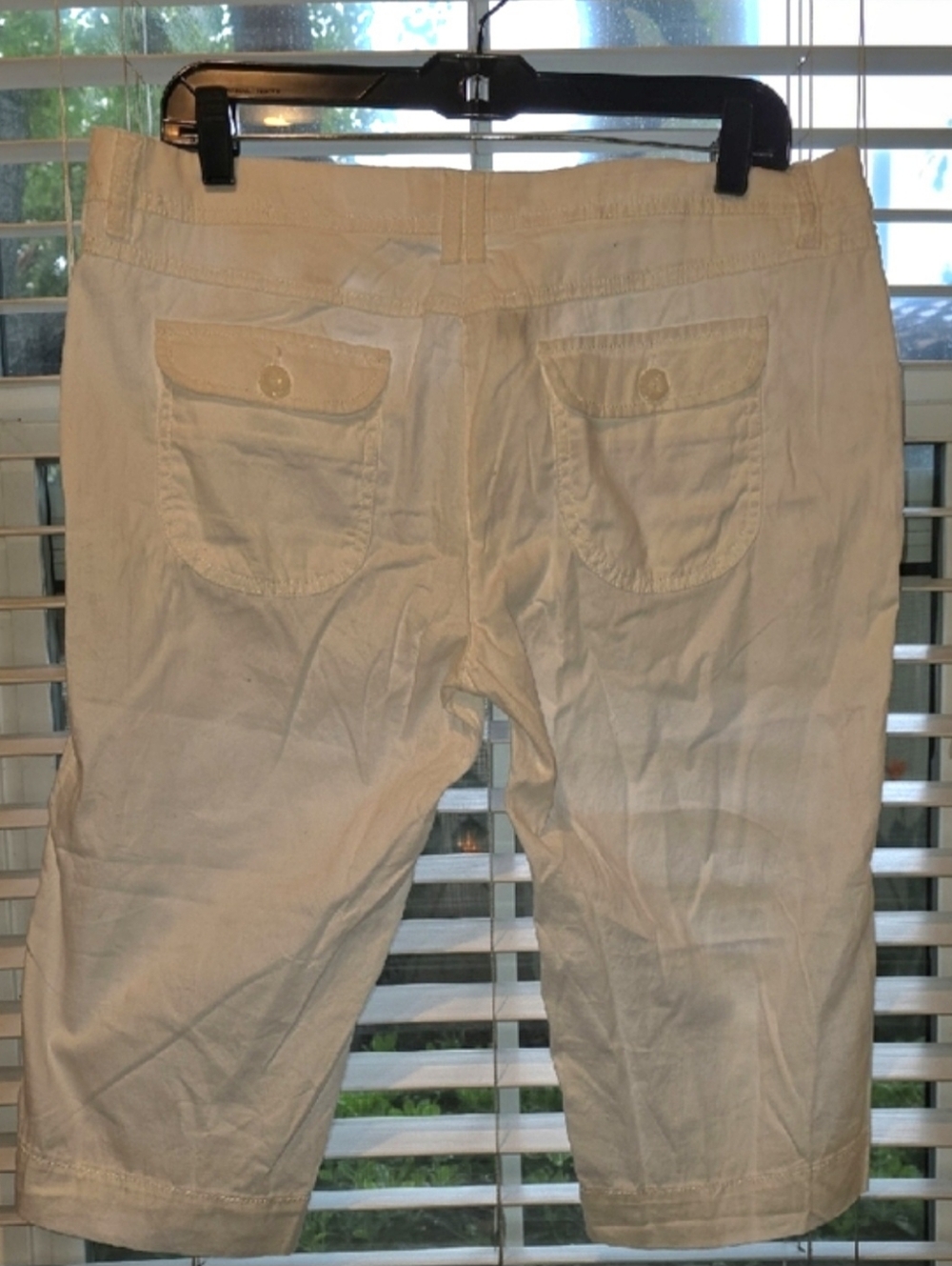 White Cotton (Linen Like) Capri - 16" Lenght (L/XL)